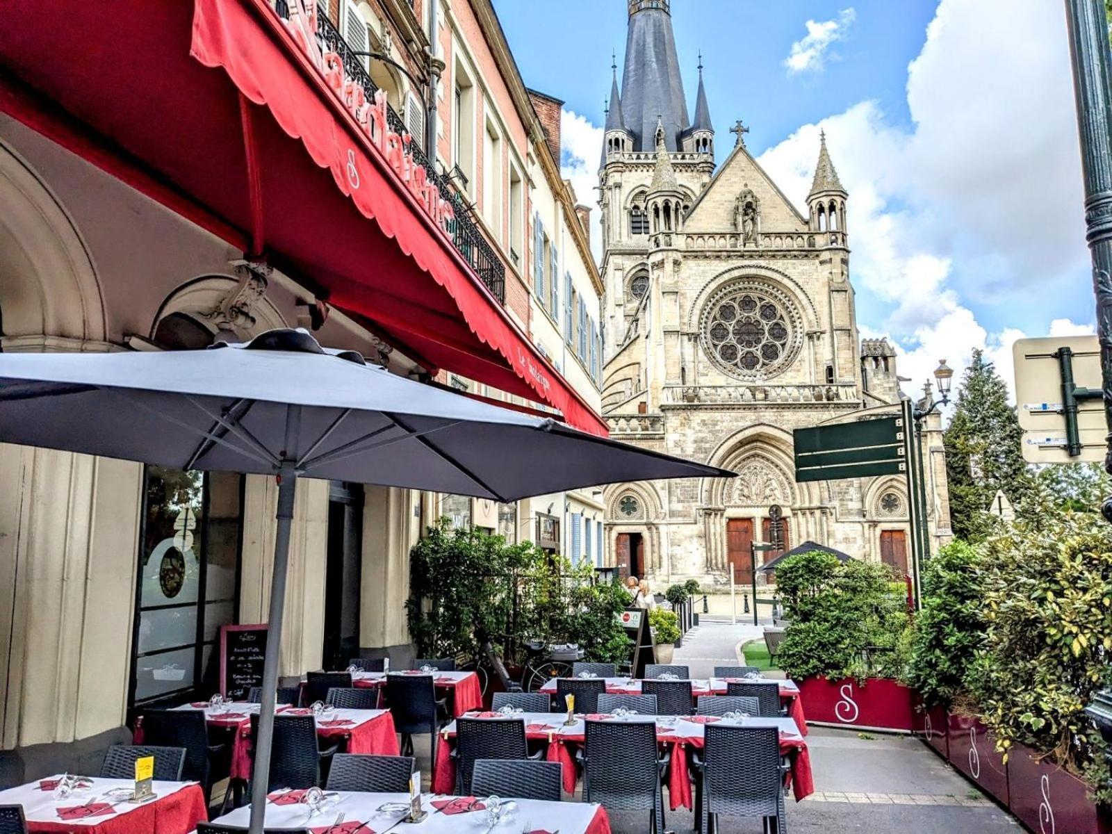 Le Cemarose: Spa, Jardin, Terrasse Et Jolie Vue Au Coeur D'إيبيرني المظهر الخارجي الصورة