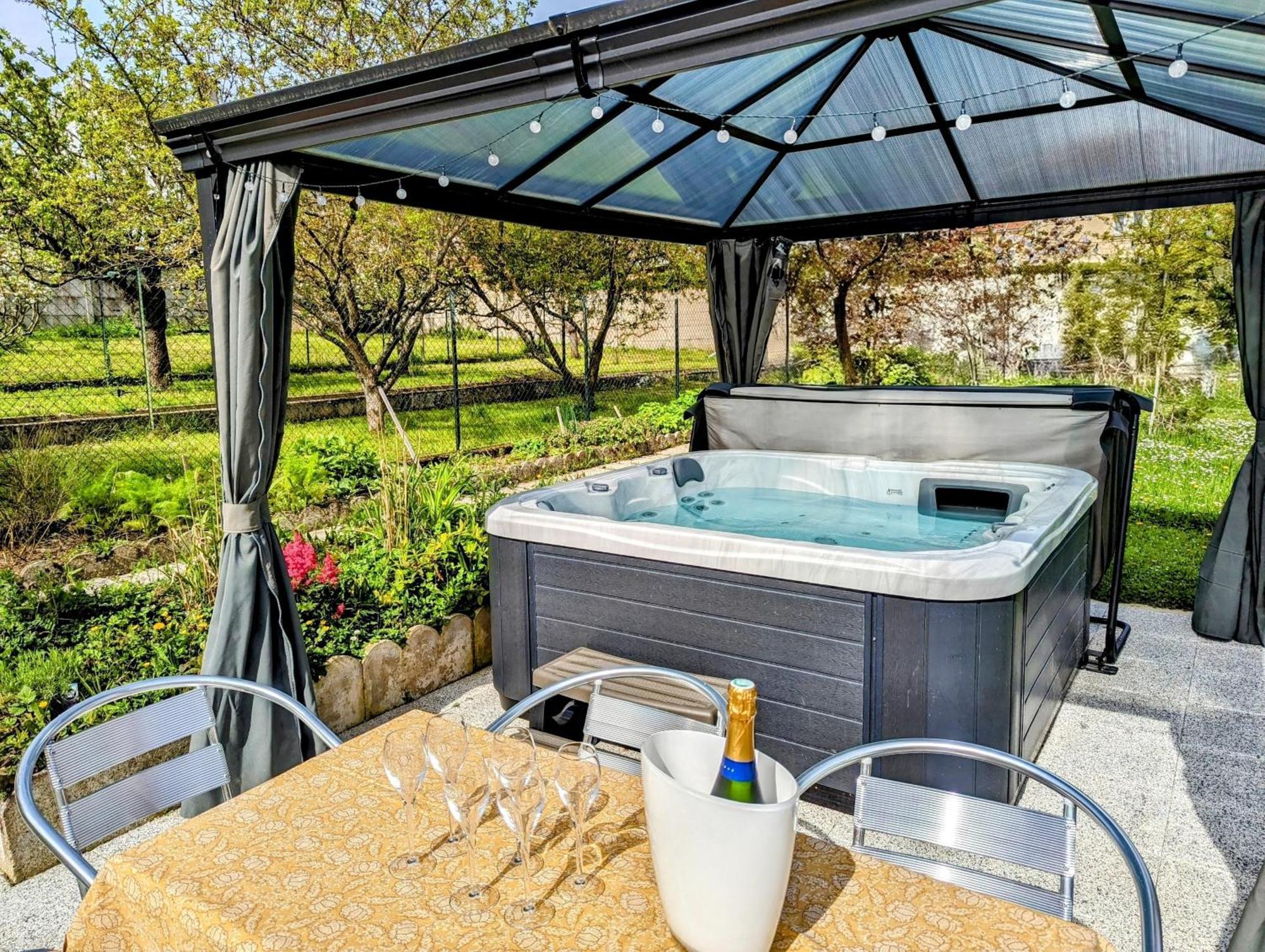 Le Cemarose: Spa, Jardin, Terrasse Et Jolie Vue Au Coeur D'إيبيرني المظهر الخارجي الصورة